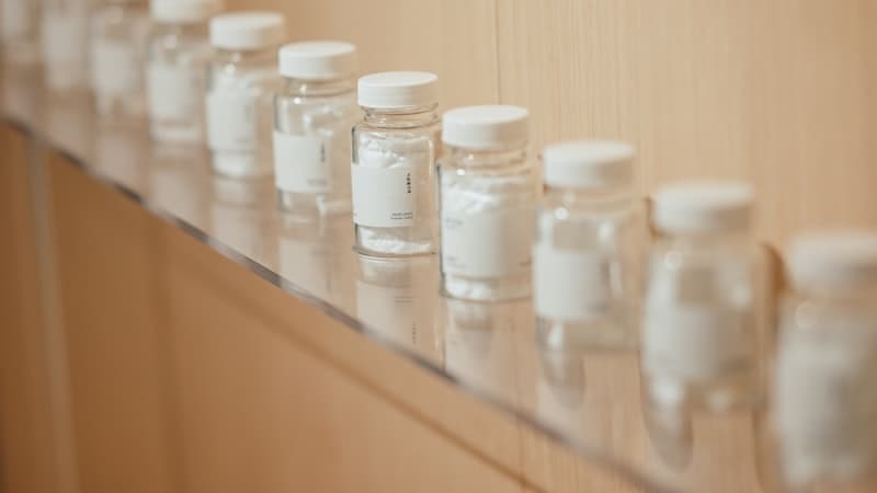 安定性試験（ICH Q1）とは？ 有効期間をどう決めるか