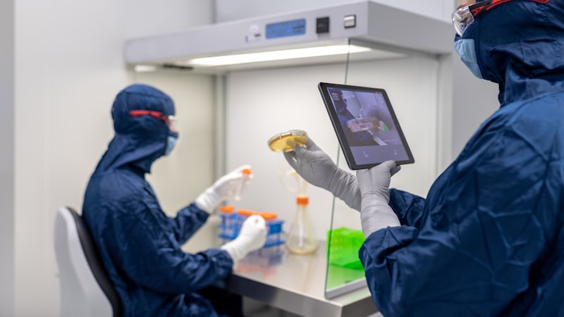 電荷異性体とは？酸性・塩基性バリアントとCEX-HPLC / icIEF
